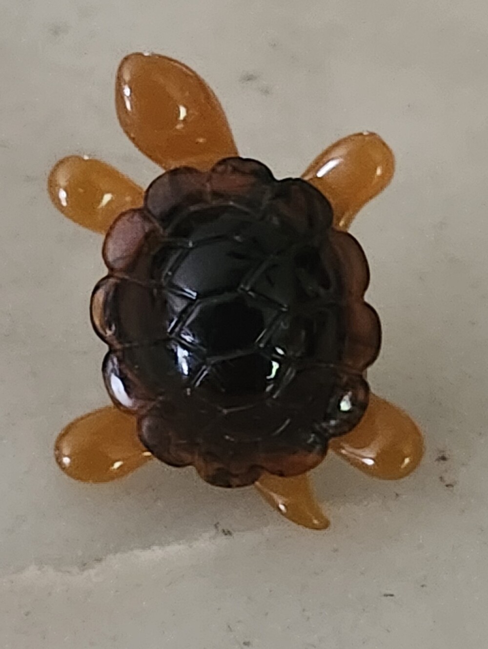 Vtg Avon "Lucky Friends" Amber Turtle Lapel Pin